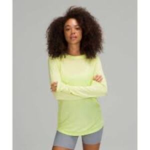 EUC Lululemon Lightweight Boolux Sweater in Crispin Green Womens Sz 10